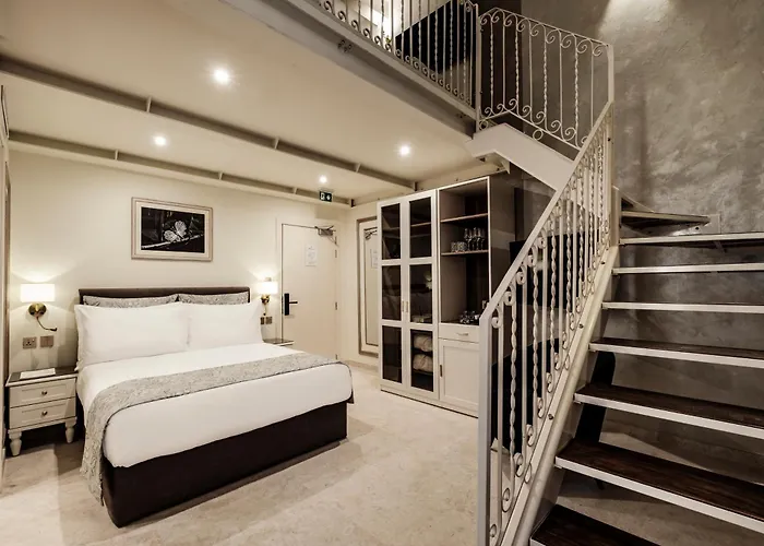 Sterling Luxury Suites Valletta